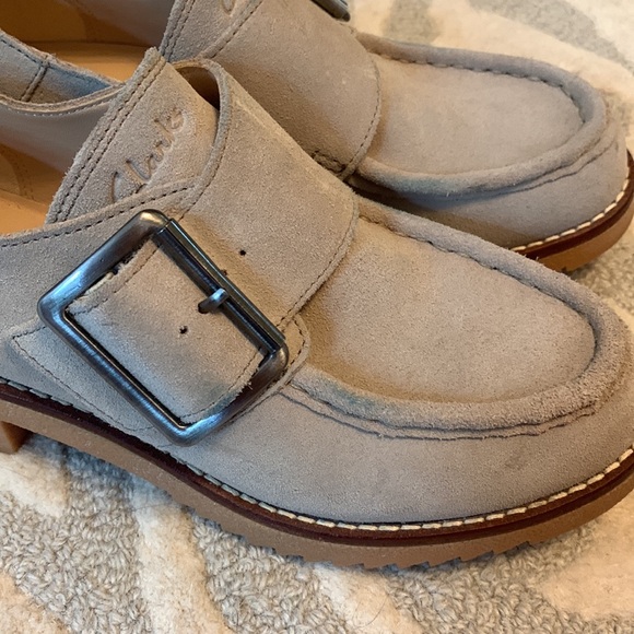 Clarks sz 6 - Picture 11 of 12